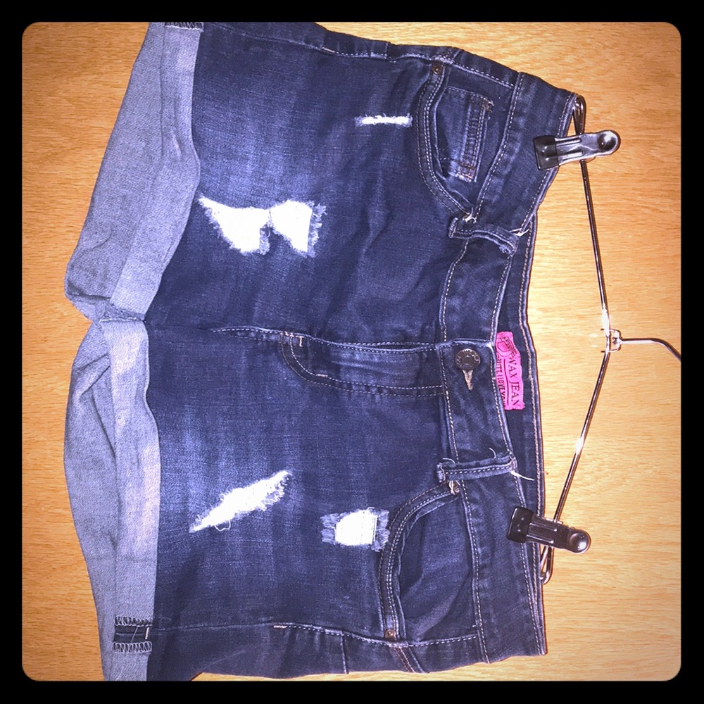 Adorable Wax Jean (Butt, I Love You) shorts.